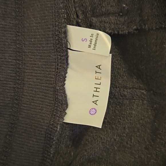 Athleta Black With Blue Stripes Down Side Of The Pants - Picture 5 of 6